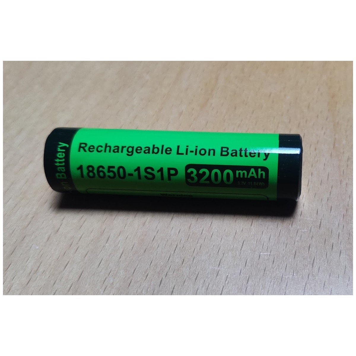 18650 Li-ion genopladelig Batteri 3,7 V. med top